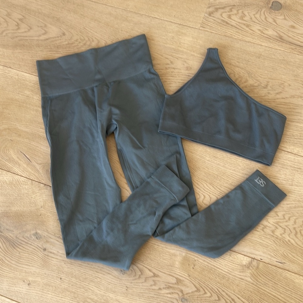 SET Active Gray One-Shoulder Jumpsuit - Picture 3 of 8